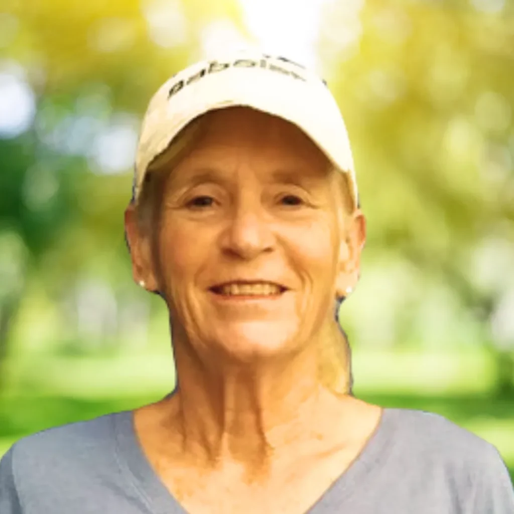 Portrait of Holly Chomyn